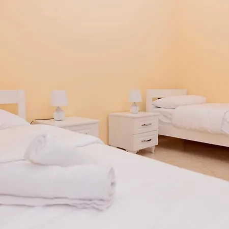 Вилла Heart Of Тирана