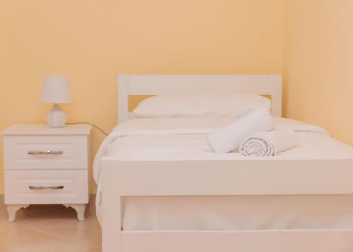 Heart Of Вилла Тирана