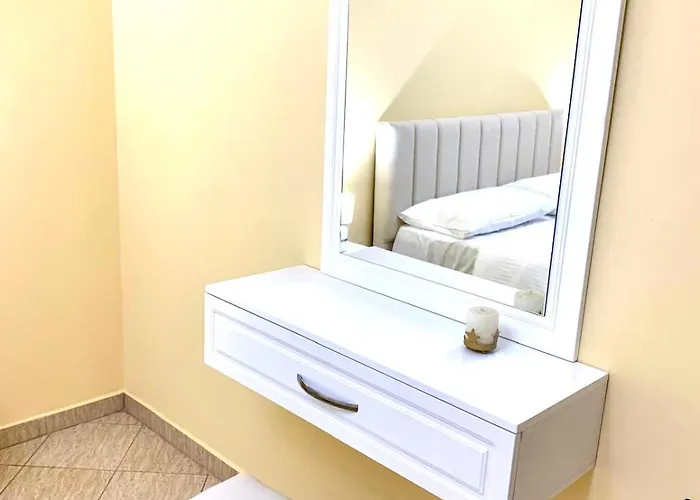 Вилла Heart Of Тирана