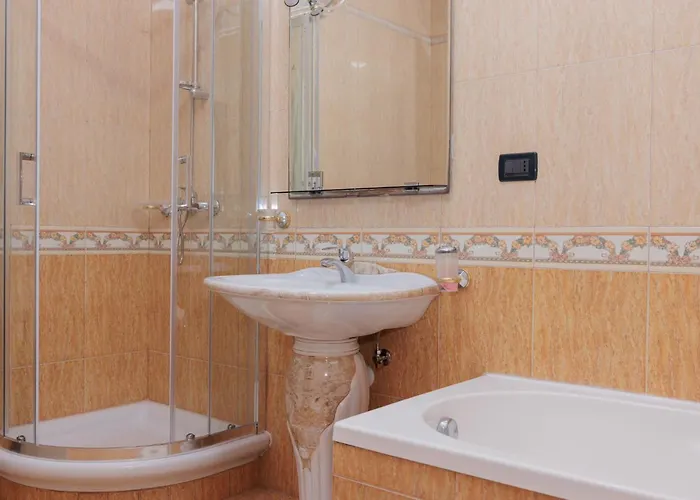 Heart Of * Тирана